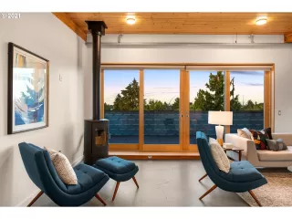 Photo #4: 21493723 Listing 