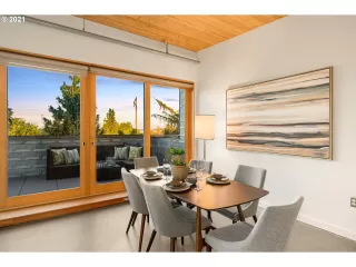 Photo #5: 21493723 Listing 