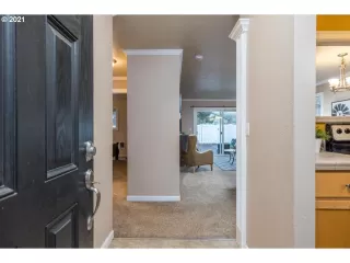 Photo #2: 21494171 Listing