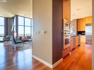 Photo #2: 21494495 Listing 