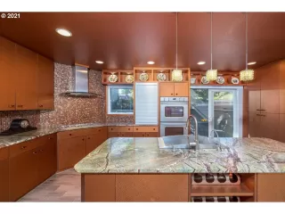 Photo #3: 21495610 Listing