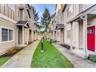 Photo #1: 21495782 Listing
