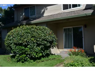 Photo #2: 21497208 Listing