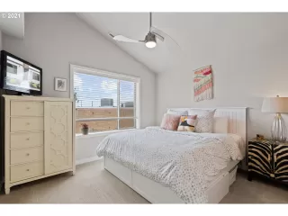 Photo #1: 21497229 Listing