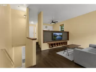 Photo #3: 21497535 Listing 