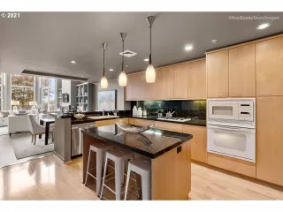 Photo #1: 21498538 Listing