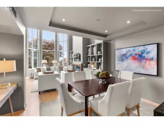 Photo #6: 21498538 Listing