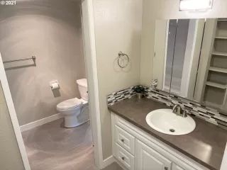 Photo #2: 21498629 Listing