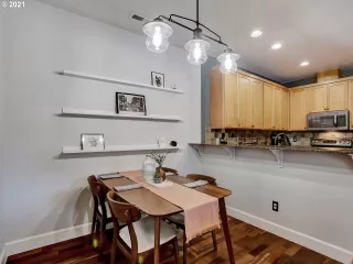 Photo #3: 21499329 Listing