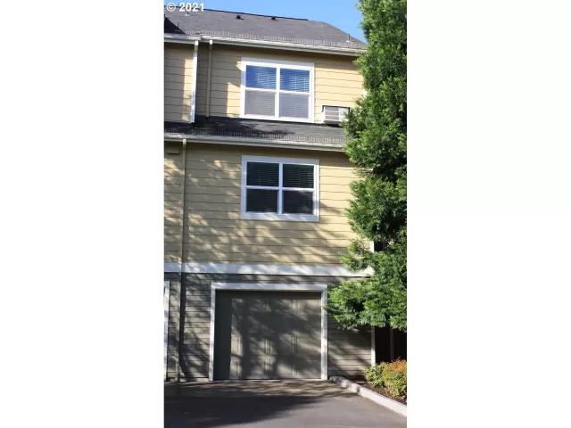 MLS: 21500433 Condo For Sale