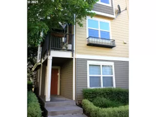 Photo #1: 21500433 Listing