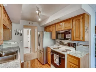 Photo #2: 21500510 Listing