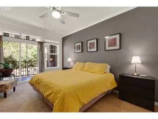 Photo #4: 21500811 Listing