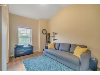 Photo #2: 21501232 Listing 