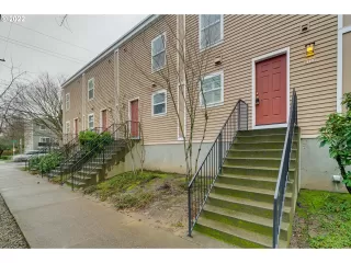 Photo #2: 21502335 Listing