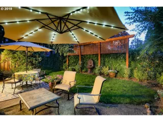 Photo #3: 21502960 Listing