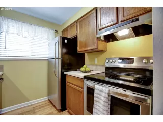 Photo #6: 21503454 Listing