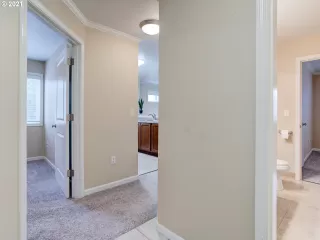 Photo #1: 21504103 Listing