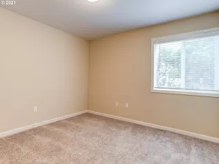 Photo #2: 21504103 Listing