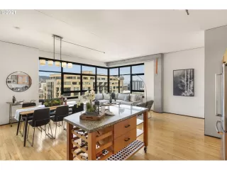 Photo #2: 21505026 Listing 