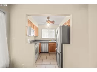 Photo #2: 21505082 Listing