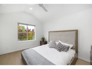 Photo #3: 21505145 Listing 