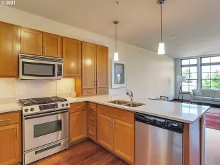Photo #1: 21506155 Listing