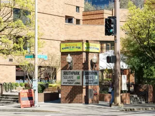 Photo #2: 21507733 Listing