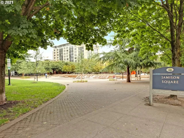 MLS: 21510305 Condo For Sale