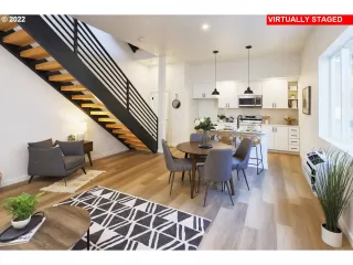 Photo #3: 21510795 Listing