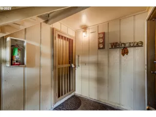 Photo #1: 21510927 Listing