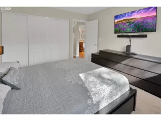 Photo #6: 21511353 Listing