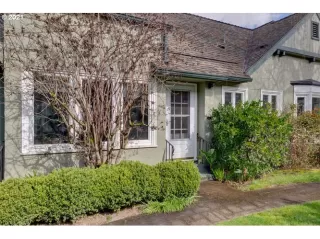 Photo #1: 21511483 Listing 