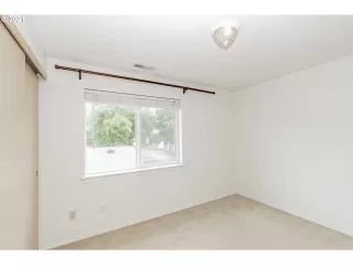 Photo #3: 21512497 Listing