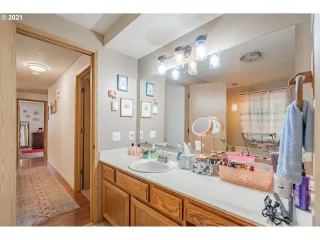 Photo #1: 21512607 Listing