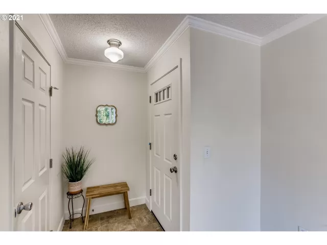 MLS: 21513660 Condo For Sale