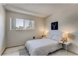 Photo #4: 21513660 Listing