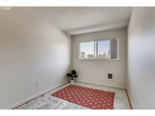 Photo #6: 21513660 Listing