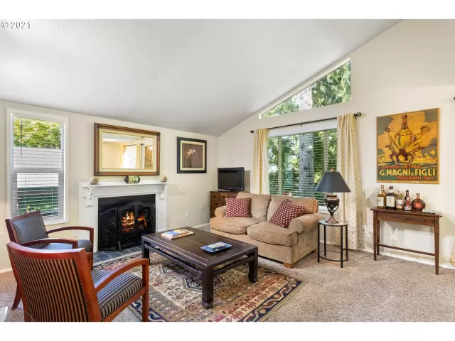 MLS: 21513805 Condo For Sale