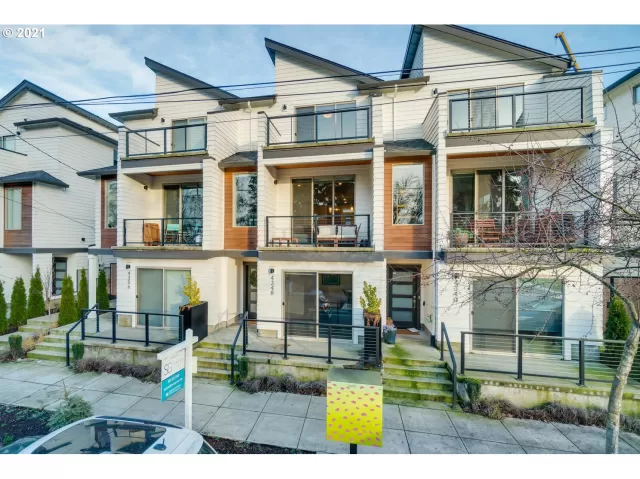 MLS: 21513814 Condo For Sale