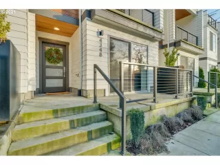 Photo #1: 21513814 Listing