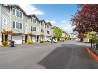 Photo #3: 21514907 Listing 