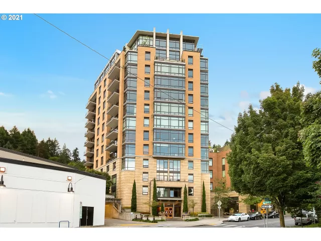 MLS: 21515479 Condo For Sale