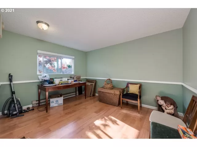 MLS: 21515775 Condo For Sale