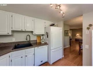 Photo #1: 21515775 Listing