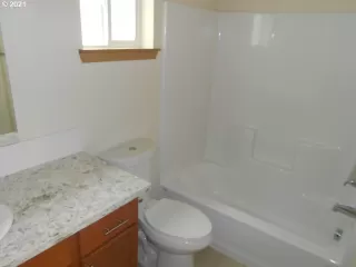 Photo #4: 21516280 Listing 