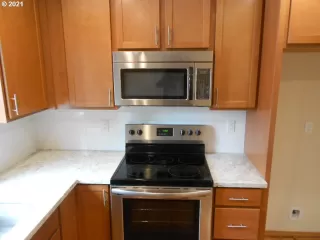 Photo #5: 21516280 Listing 