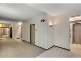 Photo #3: 21516415 Listing 