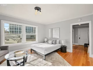 Photo #1: 21516763 Listing 