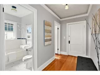 Photo #3: 21516763 Listing 